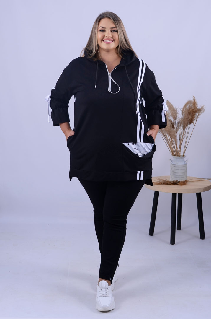 Стильна укорочена туніка з декором супер батал