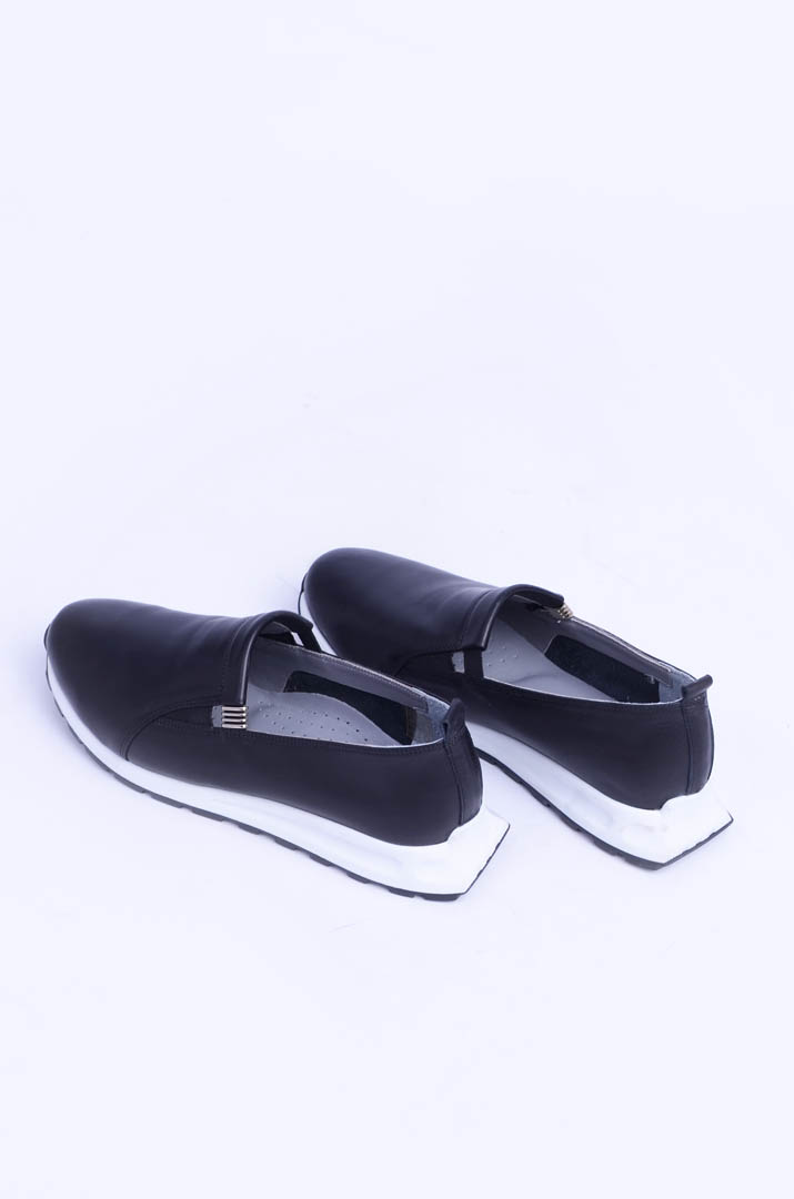 Зручні шкіряні туфлі великих розмірів