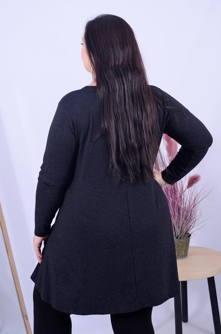 Туніка трапеція з принтом і металевими елементами супер батал