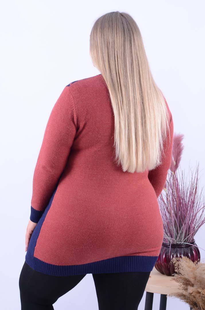 Тепла вкорочена туніка з візерунками батал