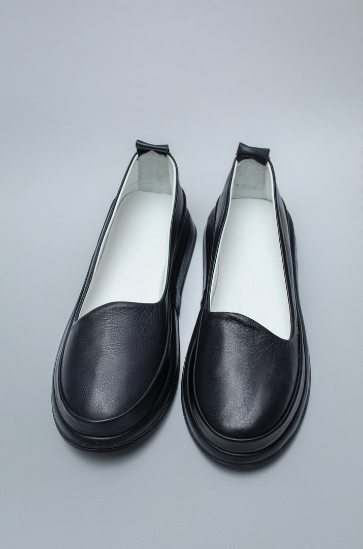 Tufli-lodochka_demi_velikih_rozmiriv_Pishna_Krasa Туфлі лодочки демі великих розмірів