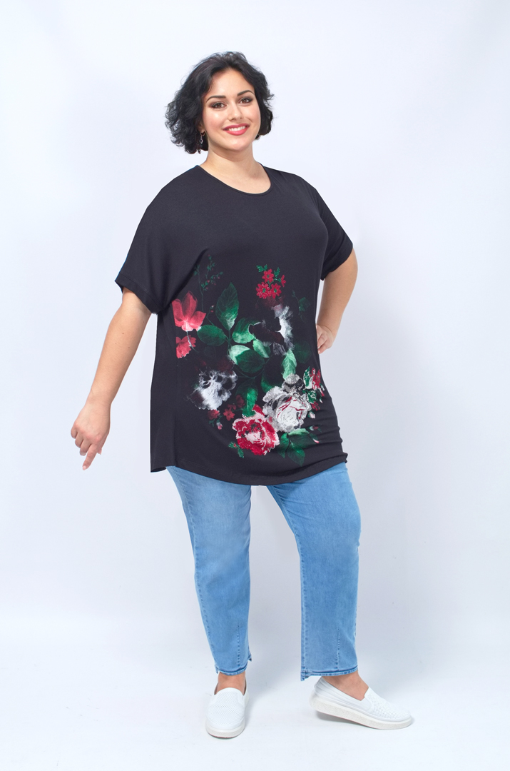 Трикотажна туніка в принт з блискітками батал