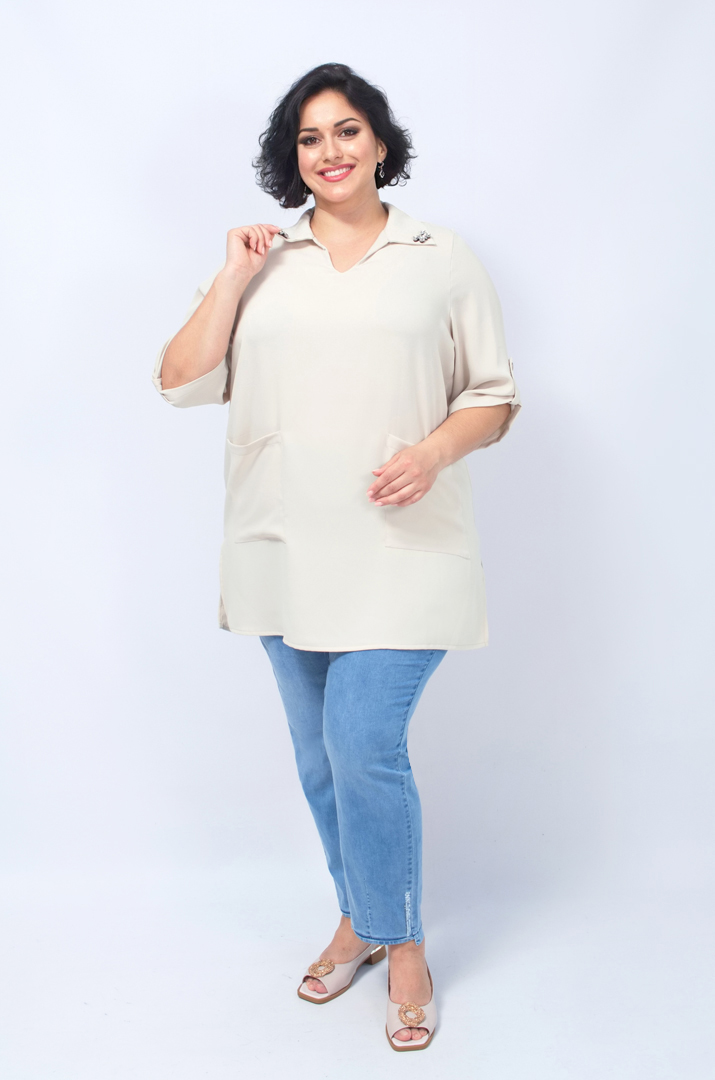 Туника с карманами и украшениями батал