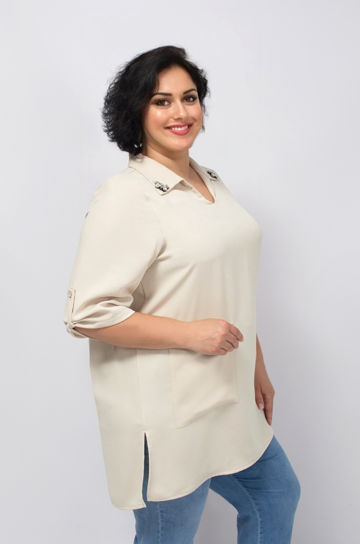 Туника с карманами и украшениями батал