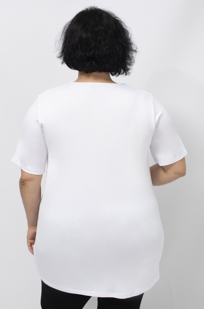 Трикотажная туника с принтом в белом и сером цветах супер батал