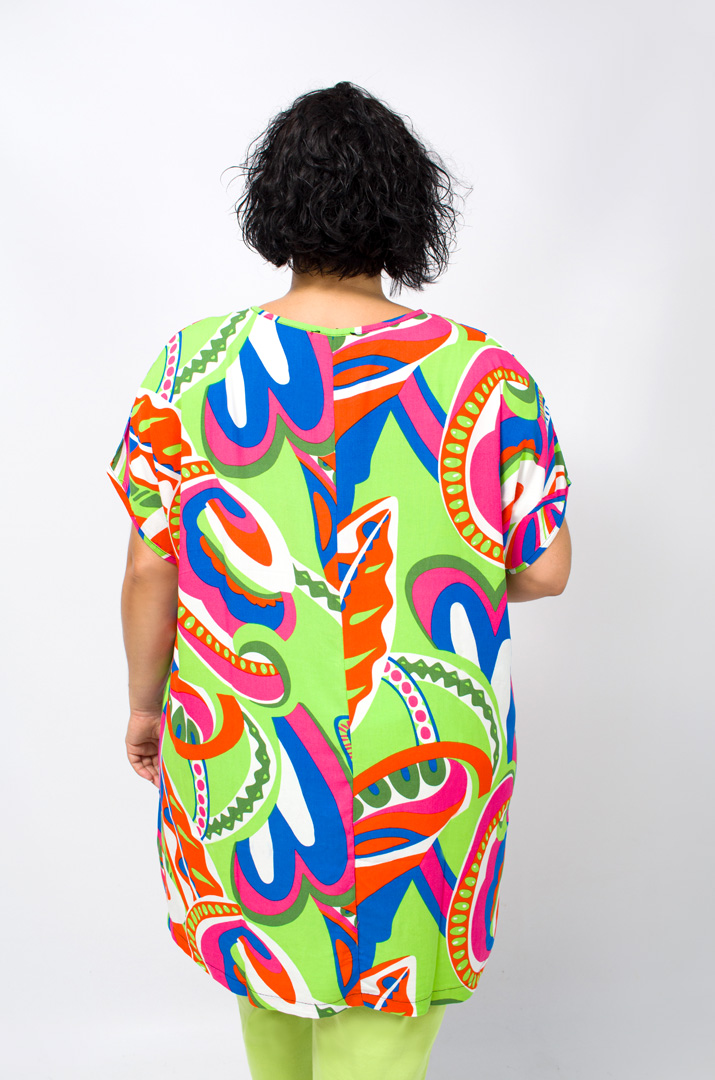 Туніка довга в яскравий кольоровий принт супер батал