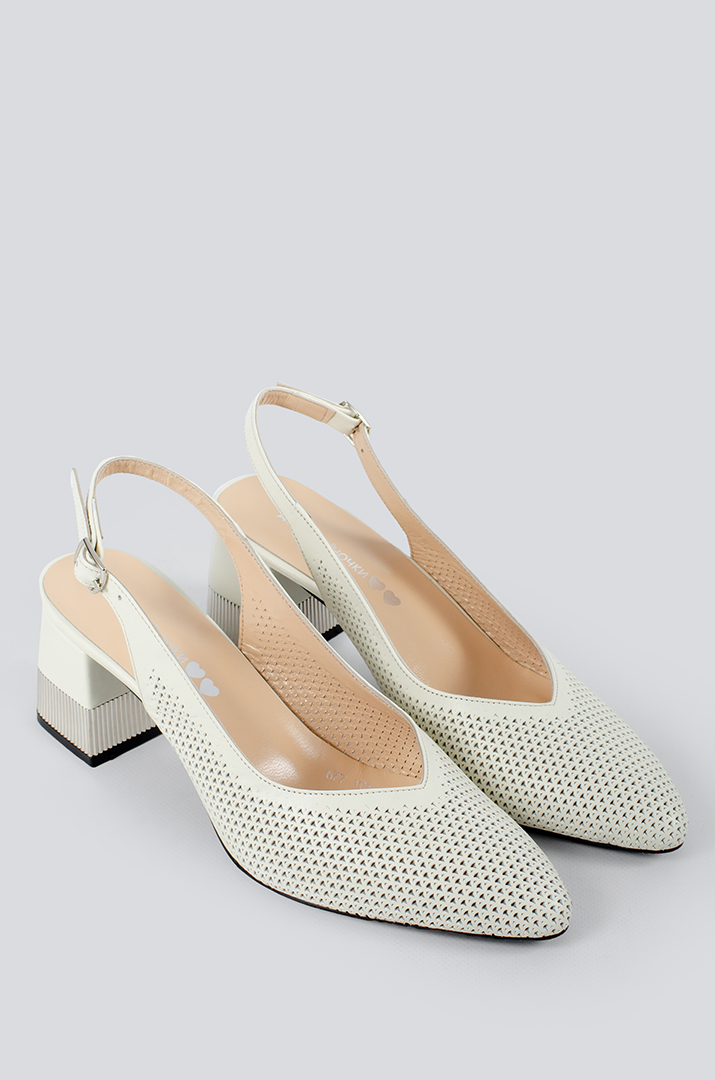 Туфли кремовые на каблуке больших размеров