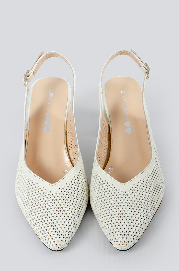 Туфли кремовые на каблуке больших размеров