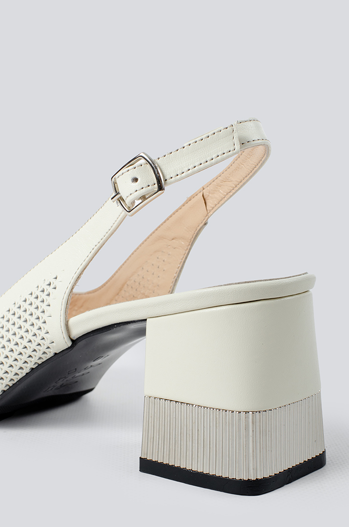 Туфли кремовые на каблуке больших размеров