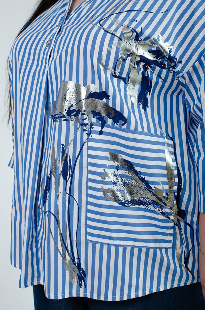 Туніка в смужку з принтом із сріблом великих розмірів