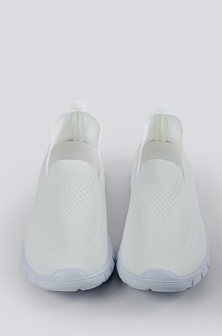 Туфлі в різних кольорах великих розмірів