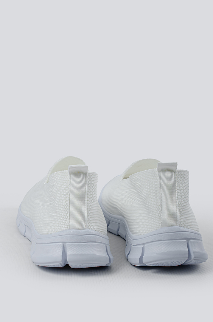 Туфлі в різних кольорах великих розмірів