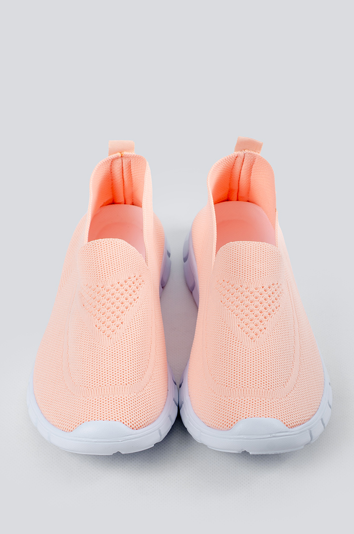 Туфлі в різних кольорах великих розмірів