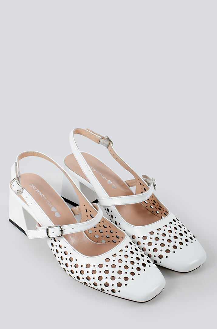 tufli_bili_z_preformaciyeyu_na_pidborah_velykyh_rozmiriv_44504_Pishna_Krasa Туфлі білі з перфорацією на підборах великих розмірів