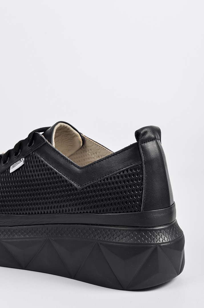 Туфлі чорні з прикрасою великих розмірів