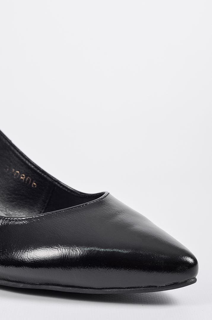 Туфлі чорні лакові великих розмірів