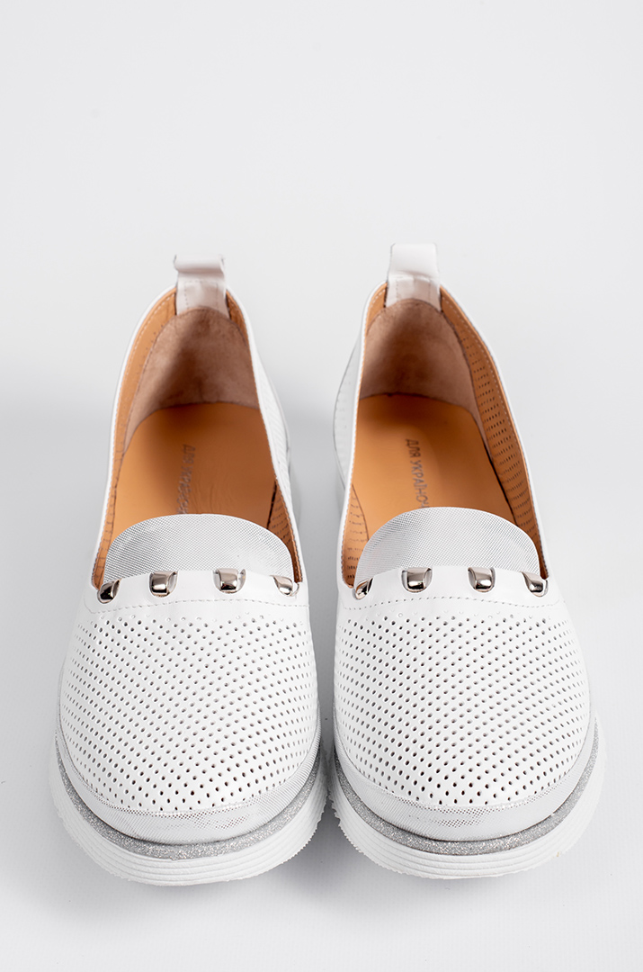 Біло-сріблясті туфлі великих розмірів