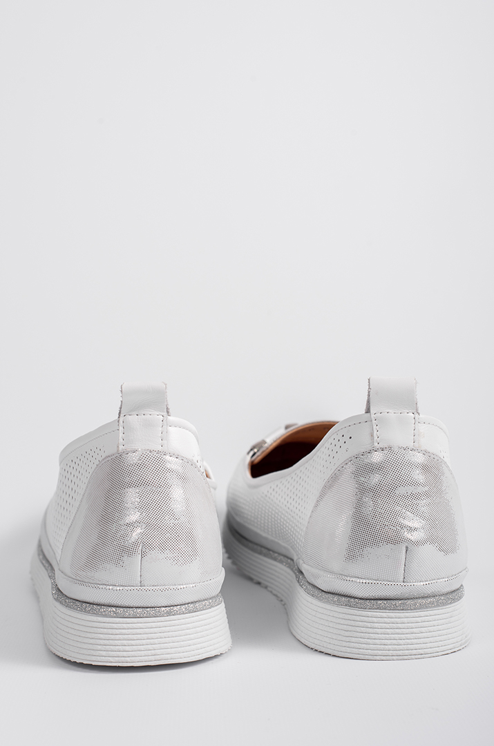 Біло-сріблясті туфлі великих розмірів