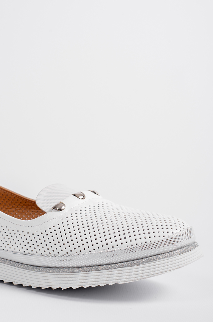 Біло-сріблясті туфлі великих розмірів