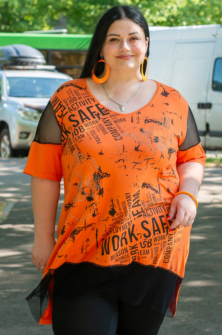 Туніка з сіткою і стразами великих розмірів