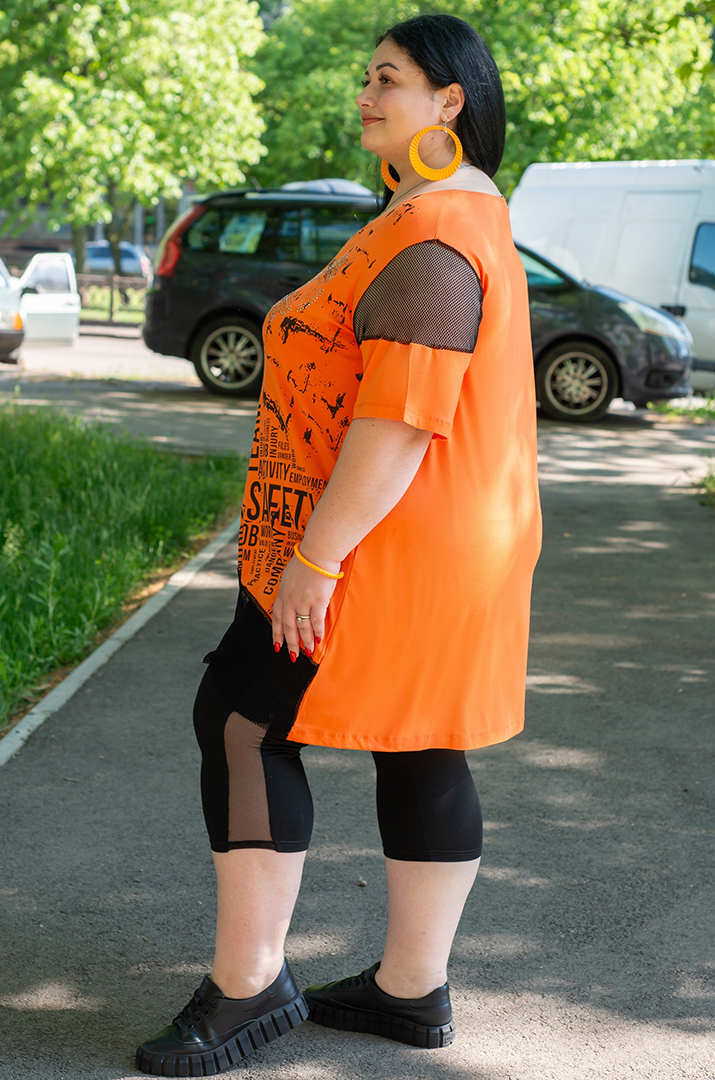 Туніка з сіткою і стразами великих розмірів