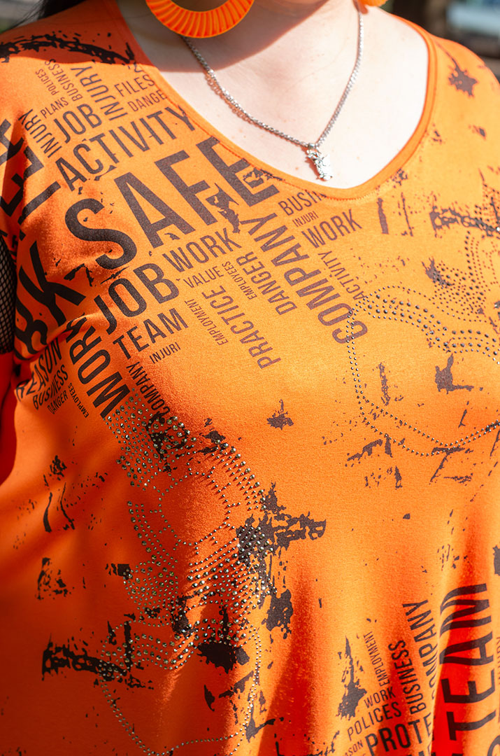 Туніка з сіткою і стразами великих розмірів