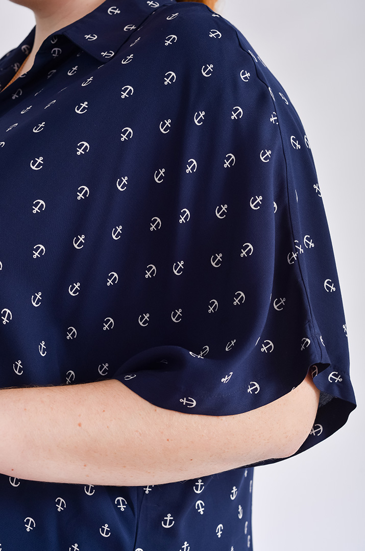 Туника с принтом в виде якорей больших размеров