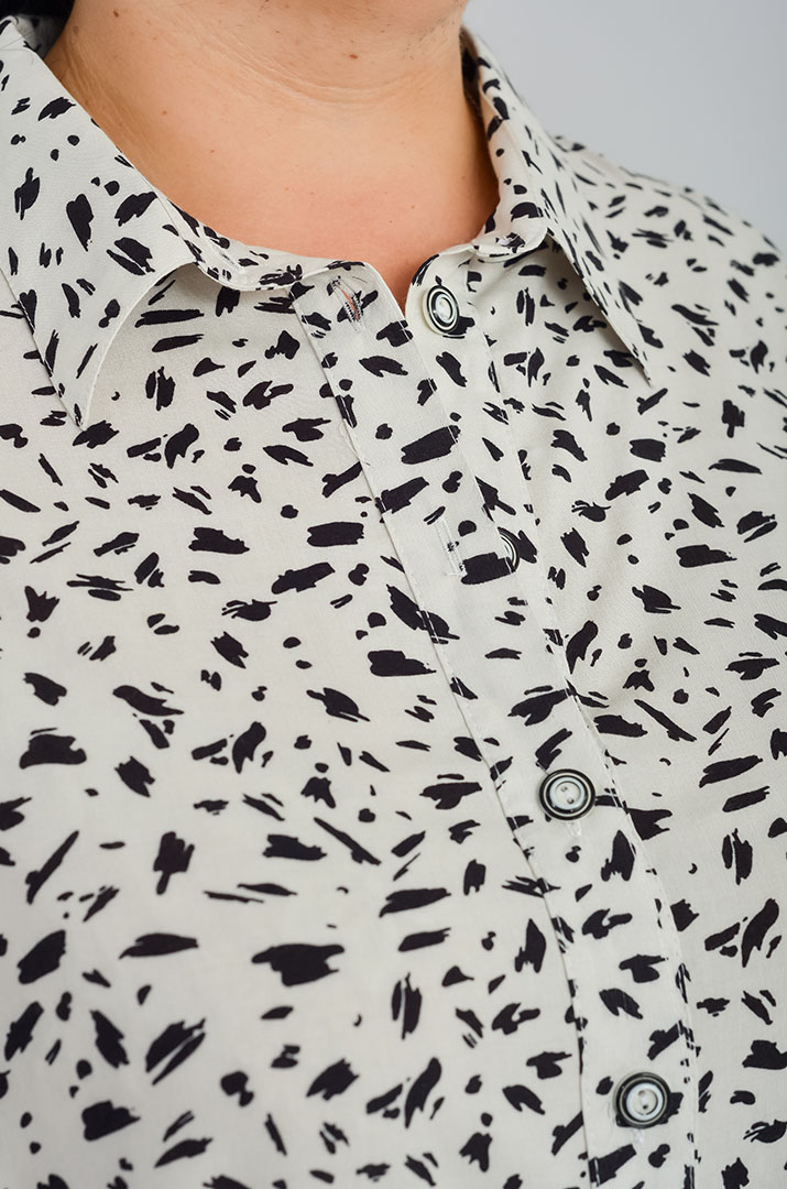 Туніка-сорочка з різними принтами великих розмірів