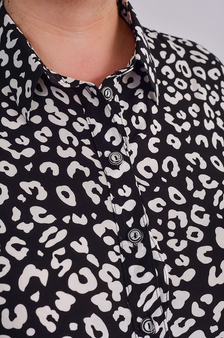 Туніка-сорочка з різними принтами великих розмірів