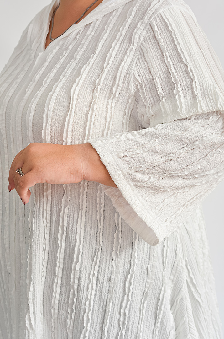 Туніка з фактурної тканини та з принтом великих розмірів