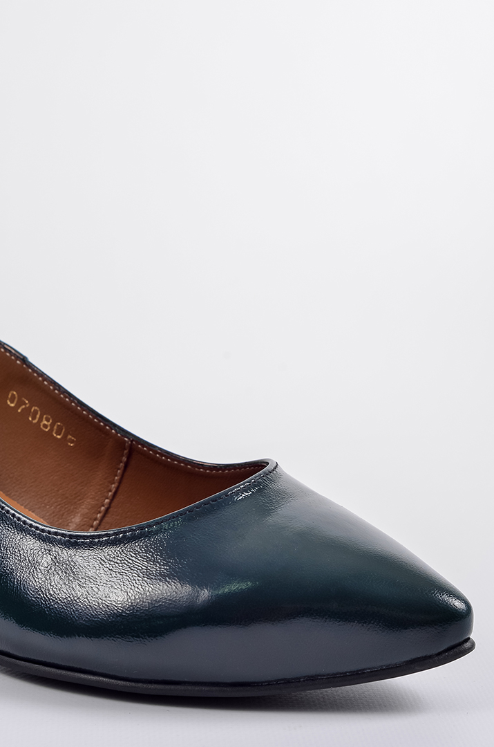 Лакові туфлі на підборах у кольорі бутилка великих розмірів