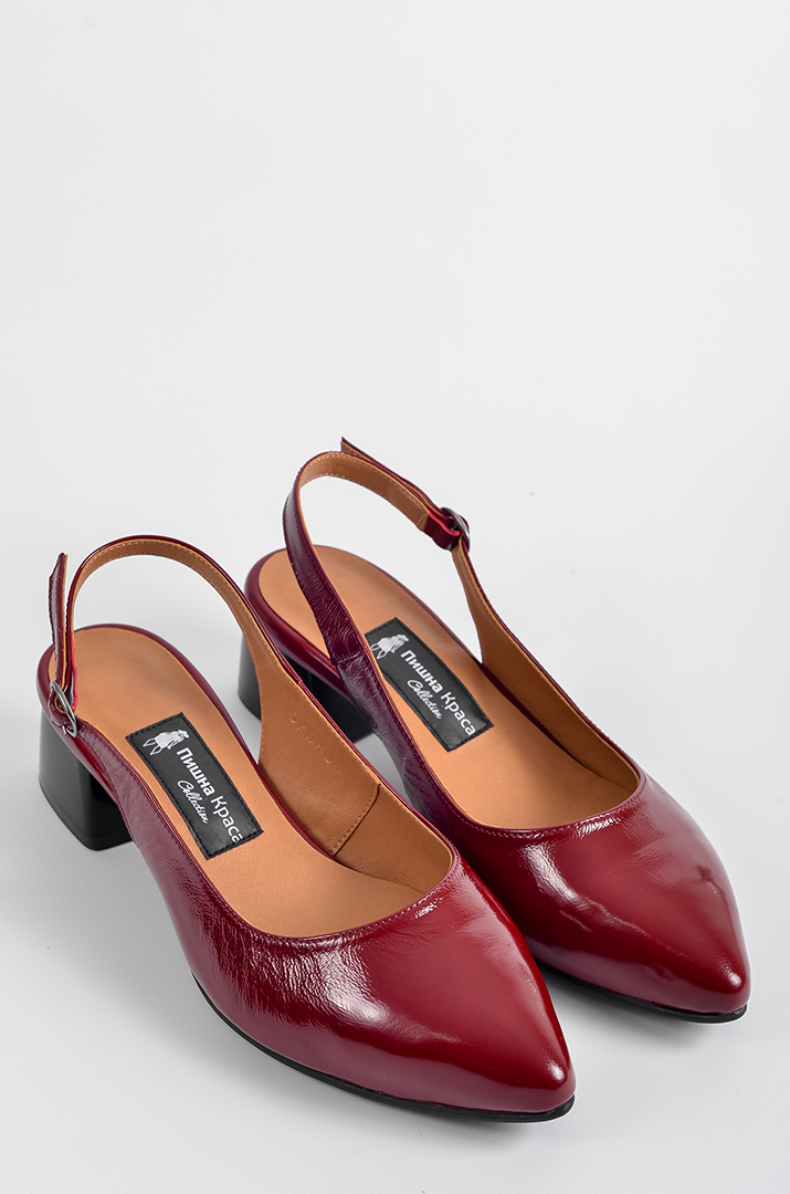 Лакові туфлі на підборах в червоному кольорі великих розмірів
