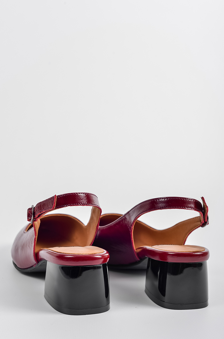 Лакові туфлі на підборах в червоному кольорі великих розмірів