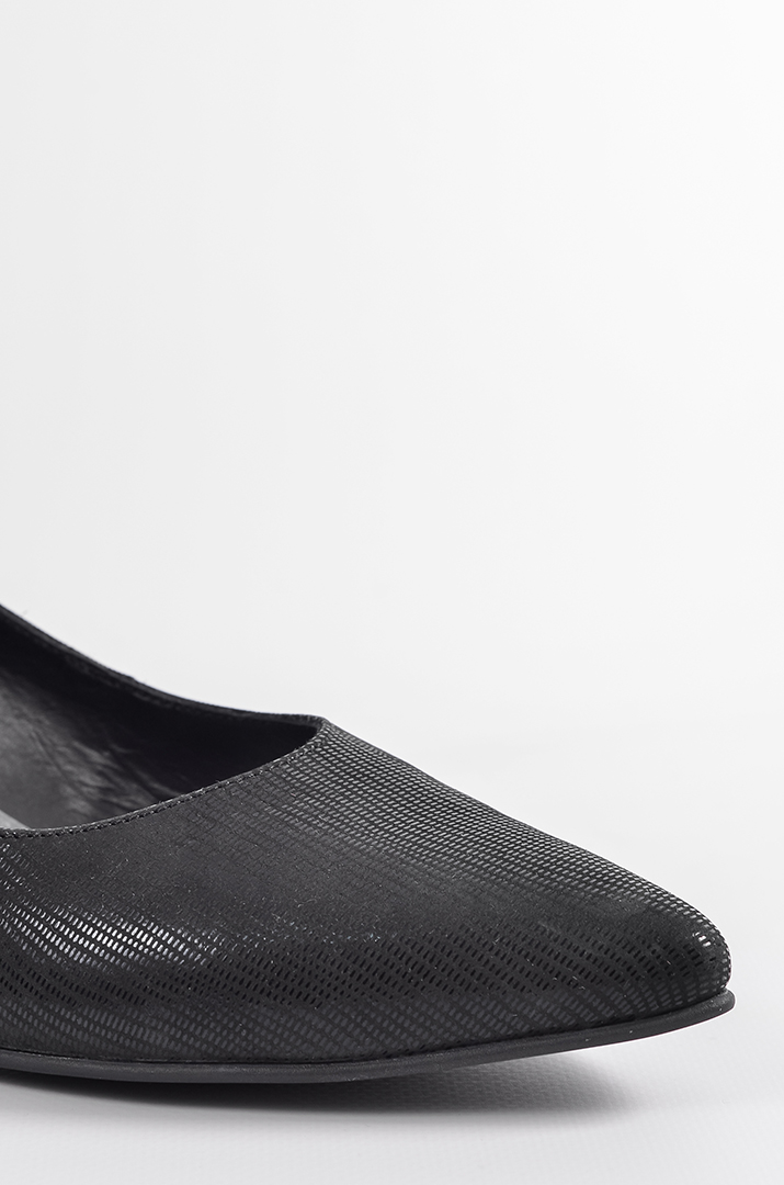 Туфлі-лодочки з фактурним візерунком в чорному кольорі великих розмірів
