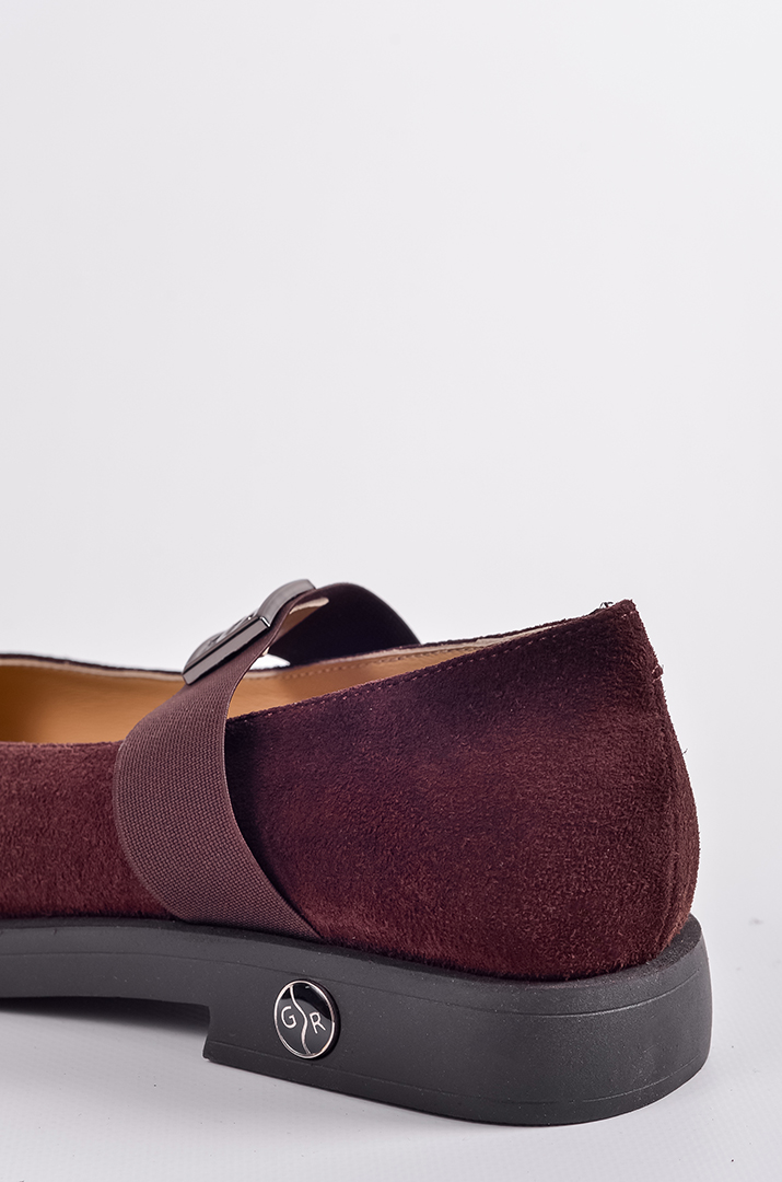 Замшеві туфлі в темно-коричневому кольорі з фіксуючою резинкою великих розмірів