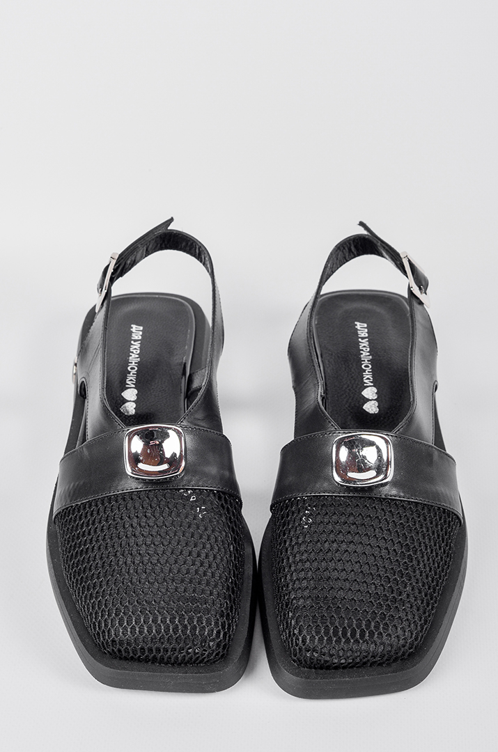 chorni_tufli_z_vidkrytoyu_p_yatkoyu_i_sitchastymy_vstavkamy_velykyh_rozmiriv_46000_Pishna_Krasa Чорні туфлі з відкритою п'яткою і сітчастими вставками великих розмірів