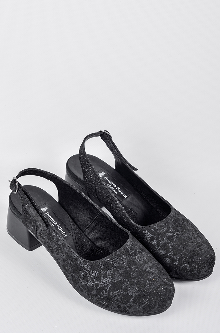 Туфлі чорного кольору з квітковим орнаментом великих розмірів