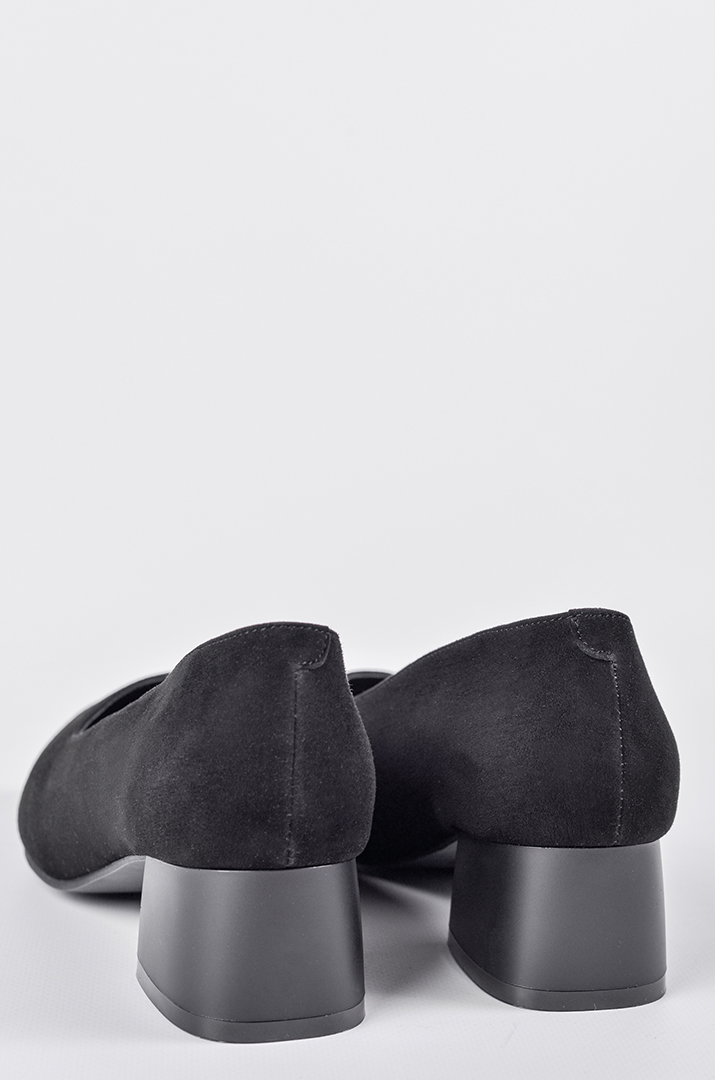 Чорні замшеві туфлі-лодочки на пишні ніжки великих розмірів