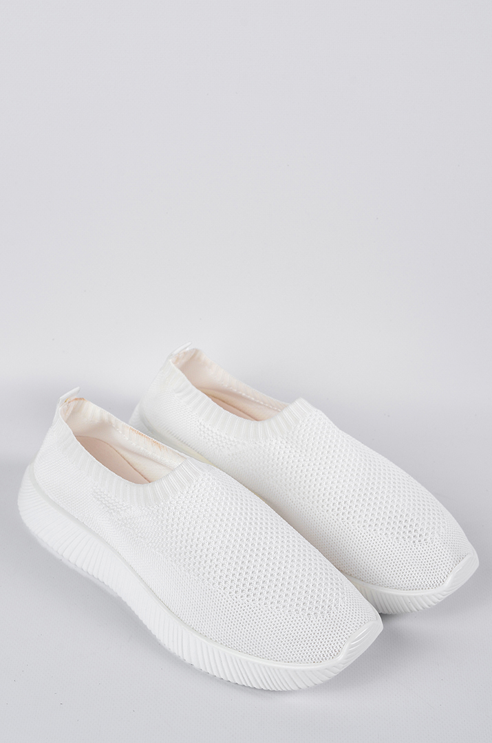 Спортивні туфлі з легким текстильним верхом великих розмірів