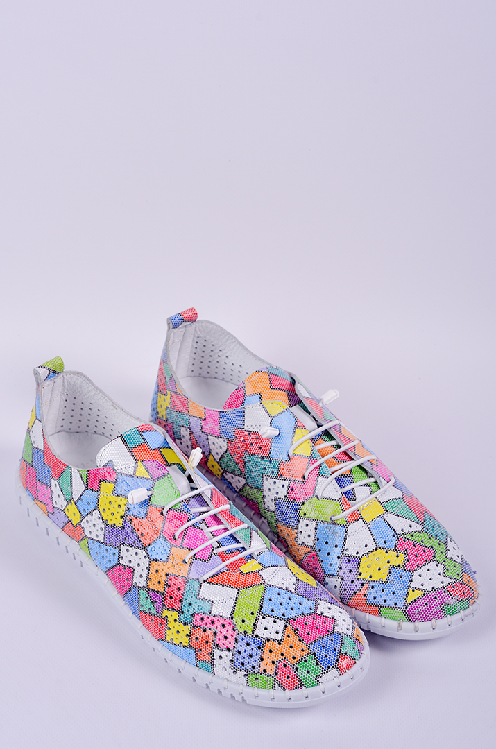 Шкіряні туфлі з перфорованим різнокольоровим верхом великих розмірів