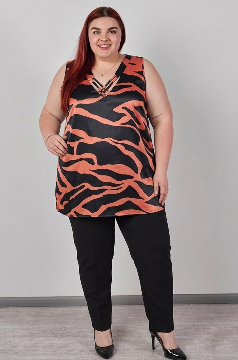 Туніка-майка з контрастним принтом і виразним верхом великих розмірів