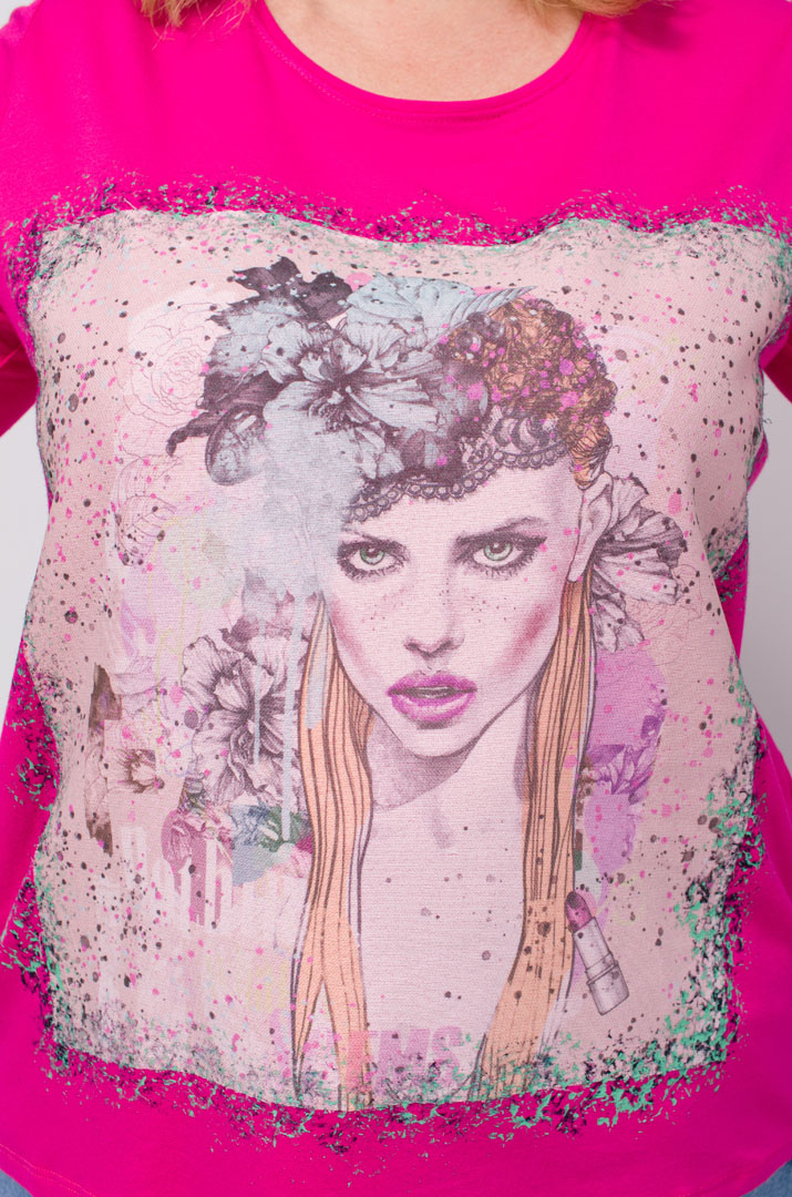 Футболка розовая с принтом батал