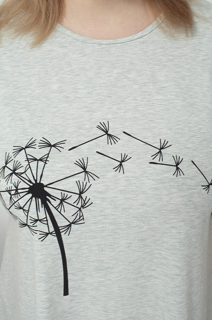 Футболка з принтом кульбабка супер батал