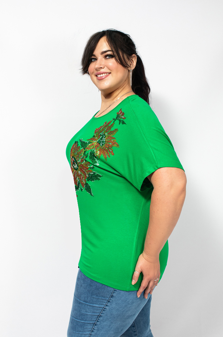 Футболка в цветы из блесток батал