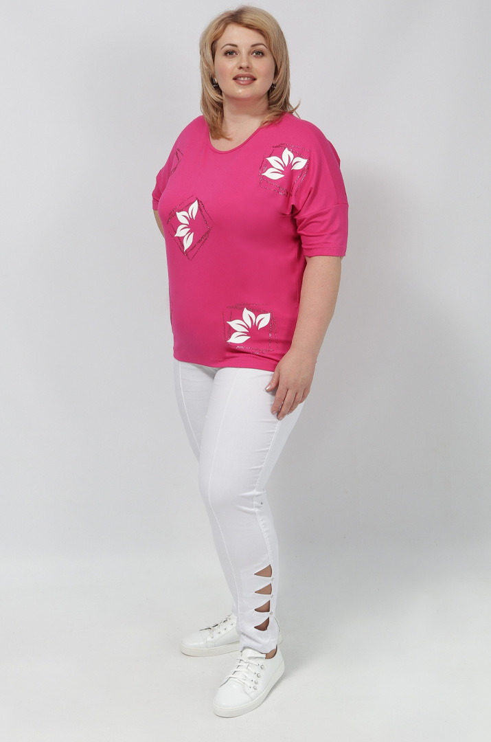 Футболка з принтом квіти та блискітками батал