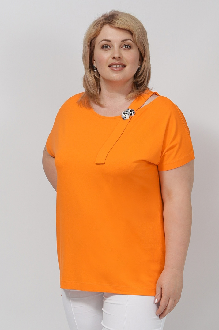 Футболка однотонна з прикрасами батал