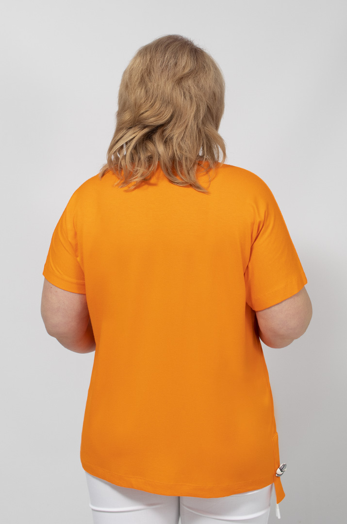 Футболка однотонна з прикрасами батал