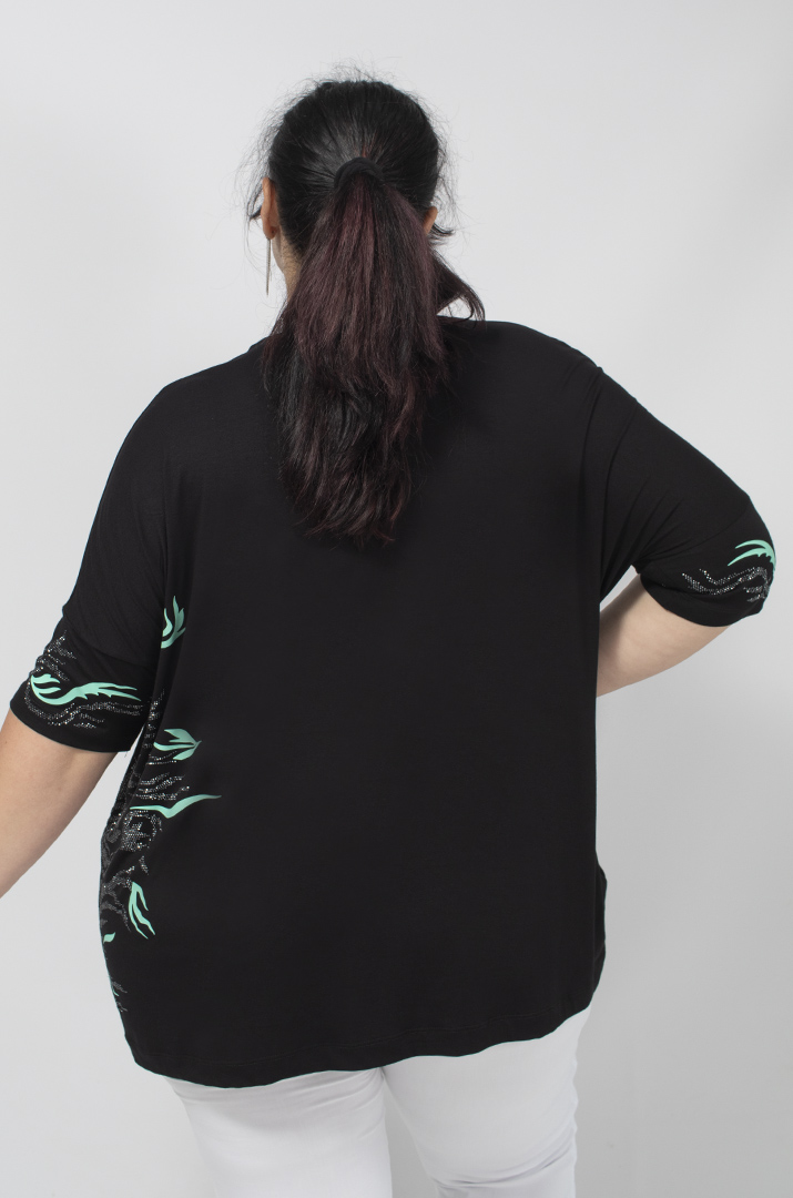 Футболка в принт і блискітки з боків супер батал