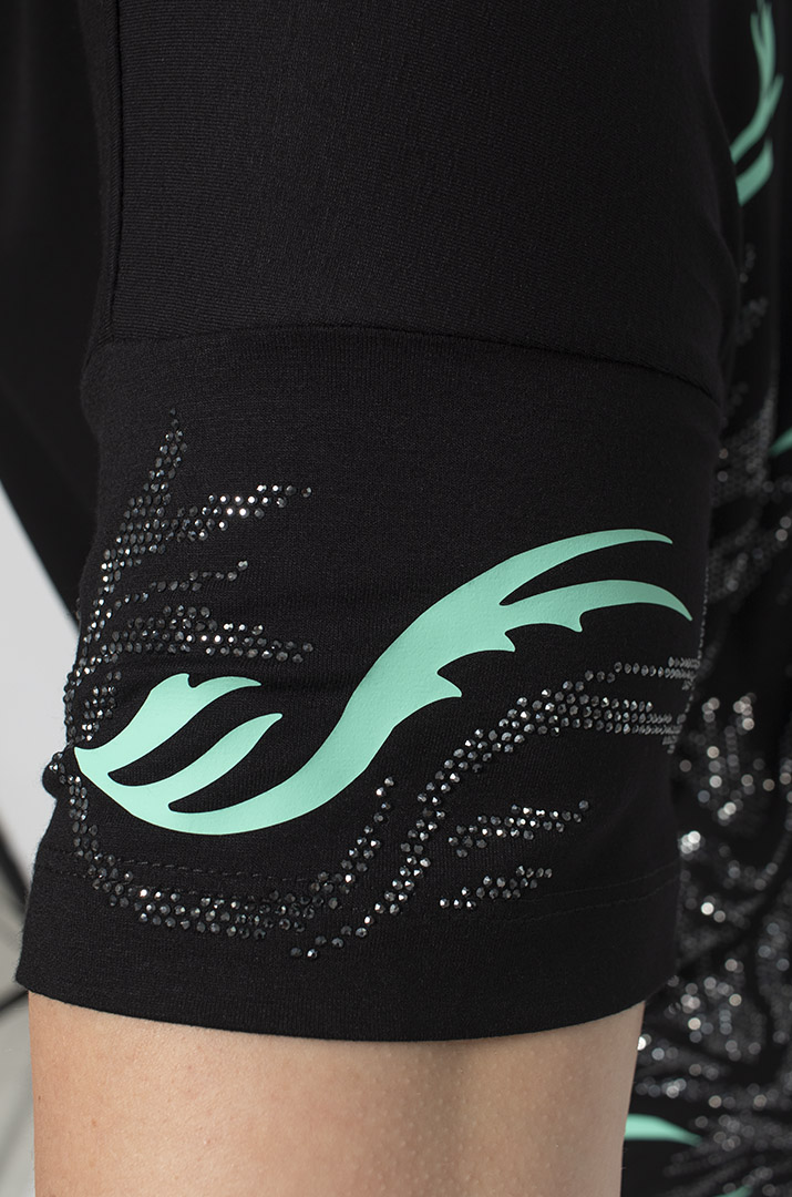 Футболка в принт і блискітки з боків супер батал