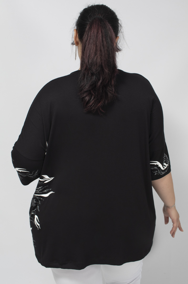 Футболка в принт і блискітки з боків супер батал